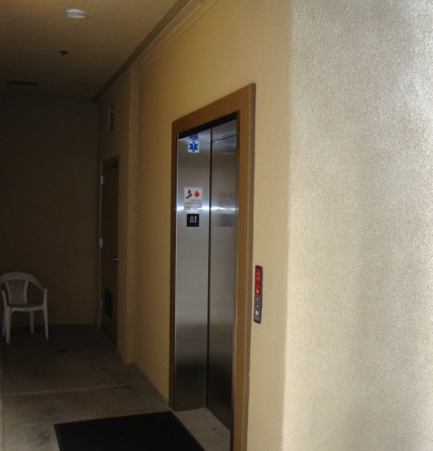 COMG - Elevator
